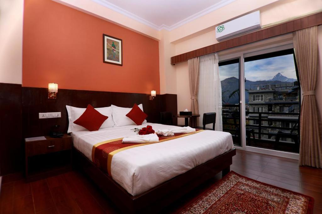 Hotel Eco Tree Pokhara Extérieur photo